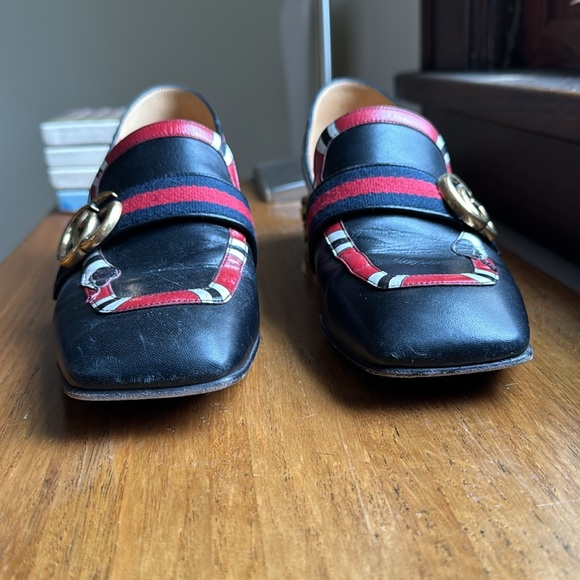 Gucci Yoko gold studded snake embellished loafers. Size 38. - Picture 8 of 12